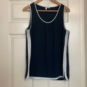 Banana Republic Women’s Sleeveless Navy Blouse